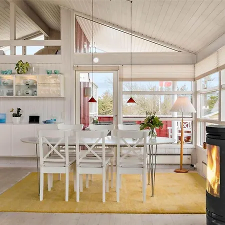 Holiday home Bl330-blokhus-lyngvej-2 *